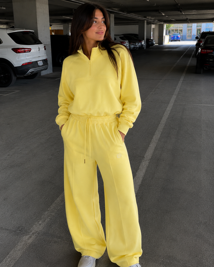 ZIP PULLOVER FLOW SET